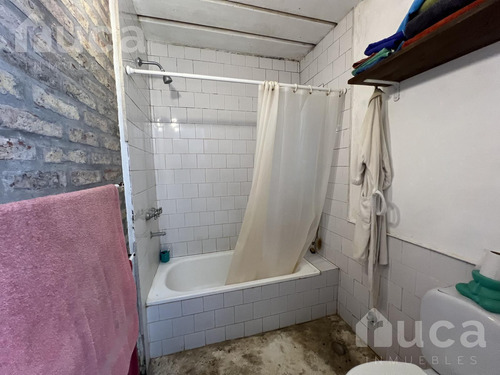 Venta | Pintoresca Casa Rustica De 4 Dorm C/jardin | Barrio Residencial La Bota