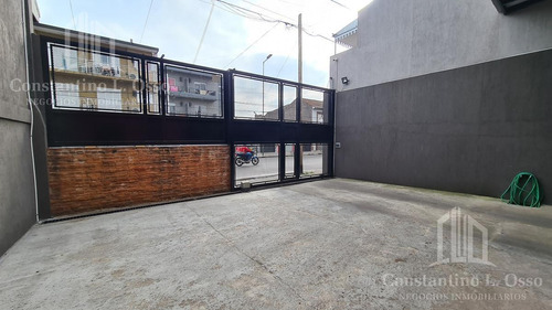 Imagen 4 de 30 de Excelente Galpon/deposito Con Oficinas Y Ascensor - Banfield