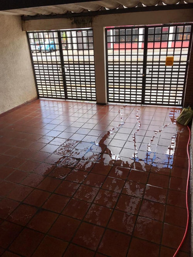Salas Comerciais - Ref: V137936