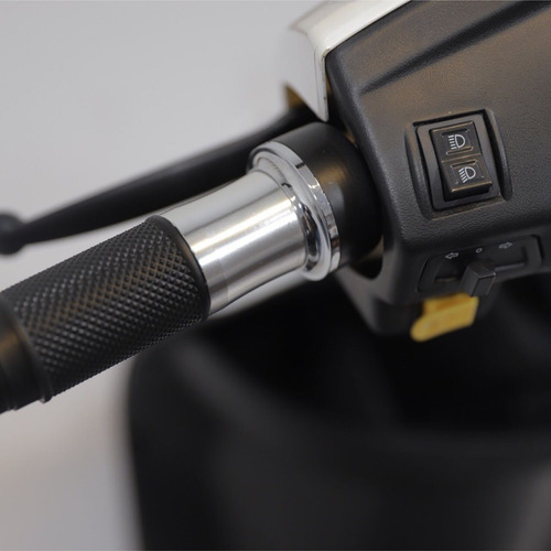 Imagen 3 de 16 de Lucky Lion Newtri- Moto Eléctrica