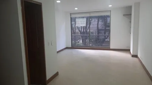 Oficina En Arriendo En Chico Norte Iii. Cod A274