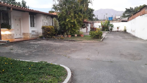 Imagen 5 de 12 de Se Vende Casa Barata En Zona Norte De Maracay - Vr