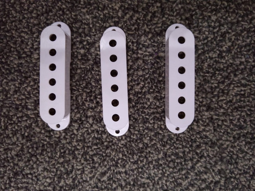 Golpeador, Tapas De Pastillas Y Selectores De Guitarra Strat (Usado)