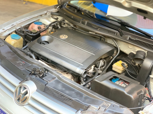Volkswagen Golf 1.6 Sport Metro Vila Prudente Raridade