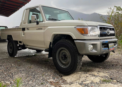 Imagen 1 de 11 de Toyota Hembrita Lx