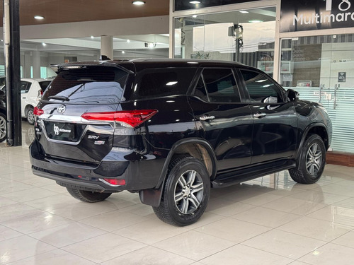 Toyota Hilux SW4 SW4 SRV 4x2 2.7 Flex 16V Aut.
