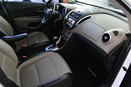 Imagen 15 de 22 de Chevrolet Tracker 1.8 Ltz+140cv 2017 - 70.400km - Car Cash