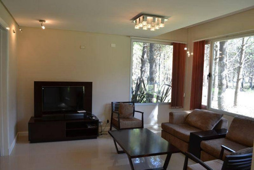 Imagen 4 de 15 de Casa En Venta - 6 Ambientes - La Herradura