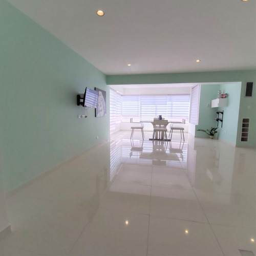 Imagen 2 de 14 de Apartamentos En Venta