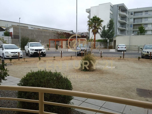 Venta De Departamento En Sector Residencial De La Serena