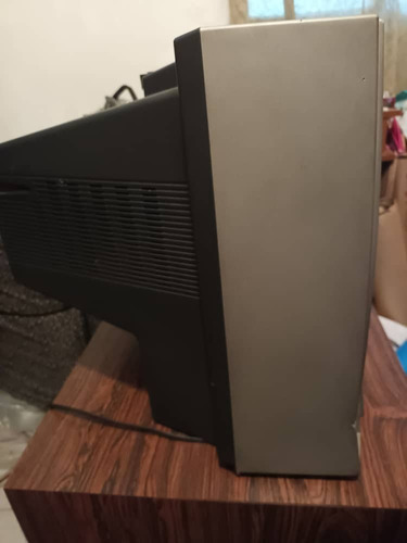 Imagen 4 de 5 de Vendo Tv 20 Pulgadas, Toshiba