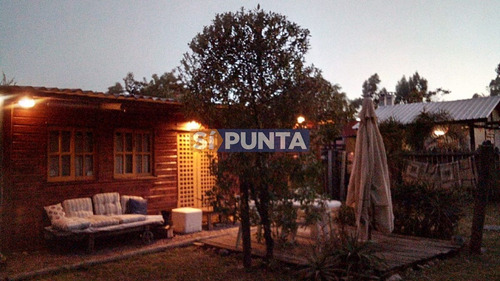 Imagen 3 de 9 de Cabaña En Venta En El Tesoro