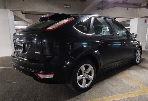 Imagen 2 de 10 de Ford Focus 1.8 Tdci 4 P 2010