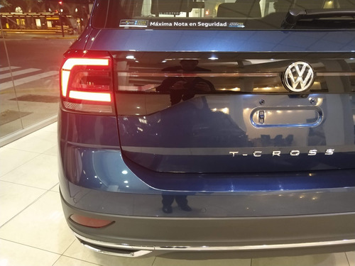 Imagen 4 de 18 de Volkswagen T-cross Comfortline 200 Tsi At #15