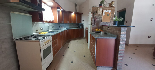 Vendo Casa Unquillo Barrio Residencial
