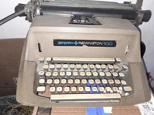 Maquina De Escribir Sperry  Remington 100