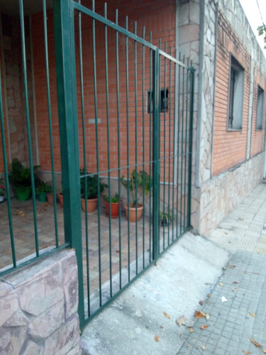 Casa Venta 2 Dormitorios Excelente Estado