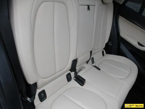 BMW X1 SDRIVE 20i 2000CC AT AA