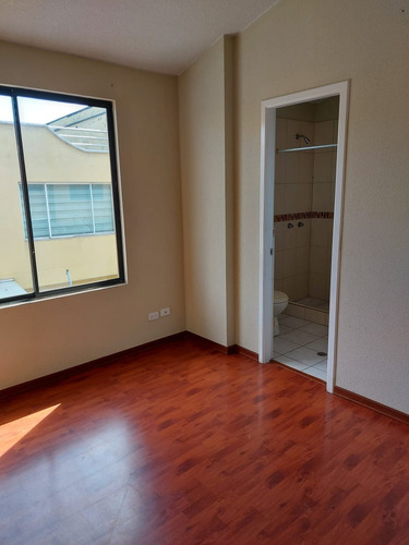 Imagen 8 de 9 de Oportunidad, Casa 2 Pisos, Comjunto Rivera 1 En Sangolqui