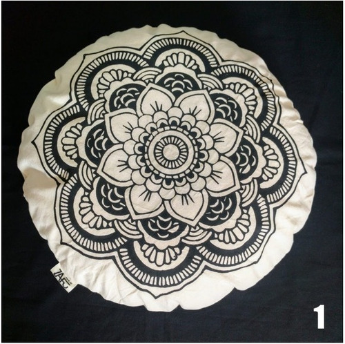 Imagen 2 de 6 de Zafu Mandala Relleno Con Cascara, Medium 15 X 45 Cm