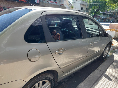 Peugeot 307 2.0 Sedan Xs Premium 143cv