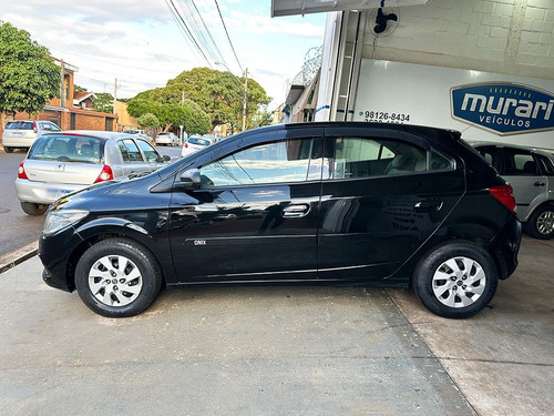 Chevrolet Onix 1.0 MPFI LT 8V