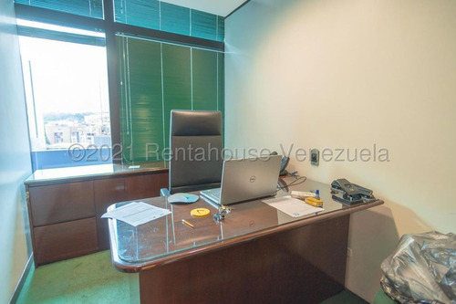 Imagen 11 de 15 de Elys Salamanca Vende Oficina El Rosal 0412-364-75-15 Código: 22-25006