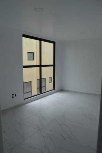 Imagen 8 de 12 de Hermosa Casa En Condominio De 3 Recamaras Y 4 Estacion.