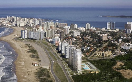 Apartamento En Punta Del Este, Brava 1era Línea