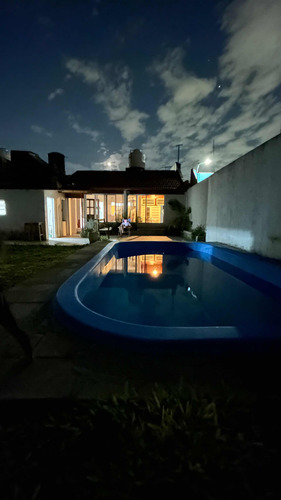 Casa En Moron Muy Buen Estado