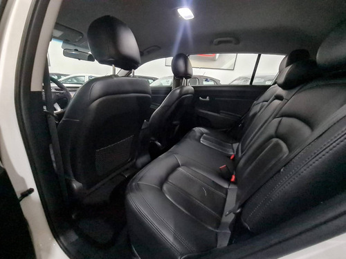 Imagem 14 de 14 de Kia Sportage 2.0 Lx 4x2 16v Flex 4p Automático