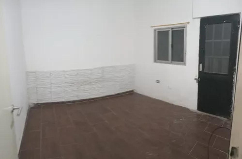 Casa En Venta - 2 Dormitorios 1 Baño - Cochera - 120mts2 - Rafael Castillo