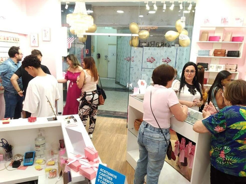 Passo Ponto Vendo Loja Completa De Semijoias Em Shopping No Calçadão De Osasco