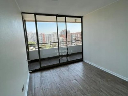 Depto En Venta De 2d Y 2b .en Los Olmos-macul Uf 4500