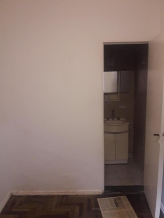 Imagen 8 de 10 de Depto 2 Amb Con Patio En Gascon 500, Almagro