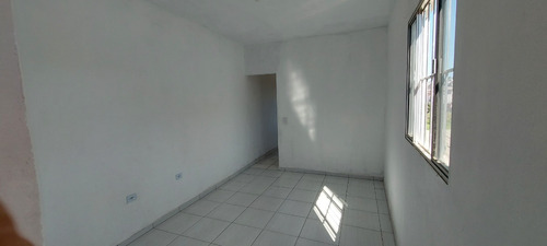 Vendo Casa Sobrado Com 3 Alugueis Sobrado Tem Tres Casas Todas Com Agua E Luz Independente Proximo A Tudo
