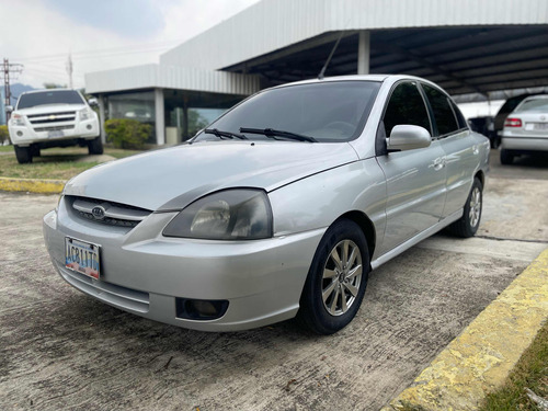 Kia Rio Sincronico