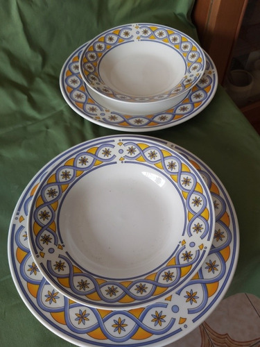 Platos Llanos . Hondos Juego Para 2 Pers.4 Piezas Oferta 13$ (Usado)