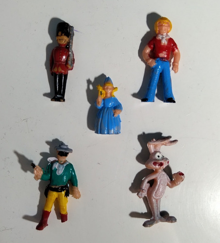 Muñecos Jack Sorpresa Personajes Famosos X 4 + Yapa (Usado)