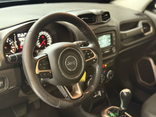Jeep Renegade 1.8 16V FLEX LONGITUDE 4P AUTOMÁTICO