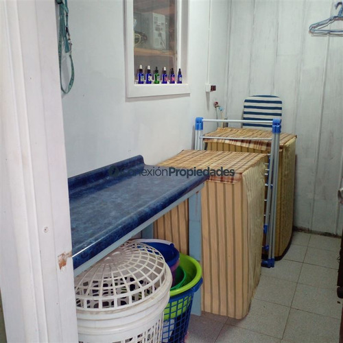 Casa En Venta De 2 Dorm. En Frutillar