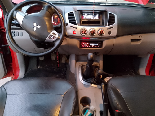 Mitsubishi L200 3.2 Cab Doble 4wd Cr 170cv Mt