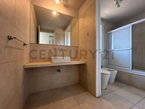 Venta Depto 2 Ambientes Con Cochera - Torre De Primer Nivel - Palermo Hollywood