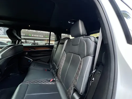 Jeep Grand Cherokee Summit L