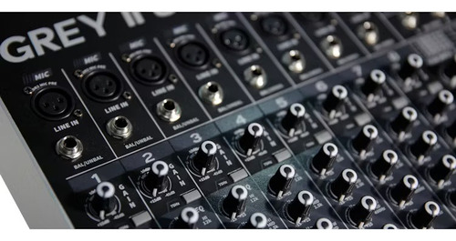 Consola Analoga 6 Ch, Tecshow Grey Ii 8 Con Fx / Abregoaudio