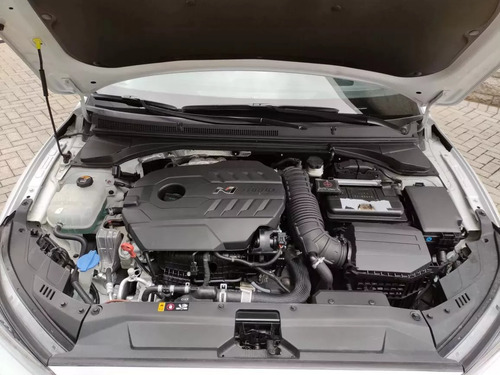 Hyundai Veloster 2.0t 250cv 6mt