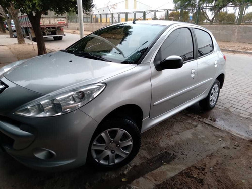 Peugeot 207 1.4 Allure 75cv 2016