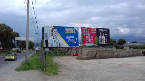Vendo 9,694 Metros Cuadrados Con Servicios Km.16 Carretera Toluca Hacia Tenango Del Valle Estado De México, País México.