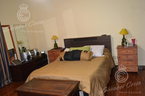 Imagen 12 de 30 de Casa Con Fondo 3 Dormitorios, Quincho- Lanús Este
