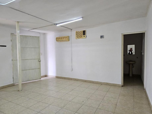 Bodega En Renta En Col San Agustin, Torreón Coah.